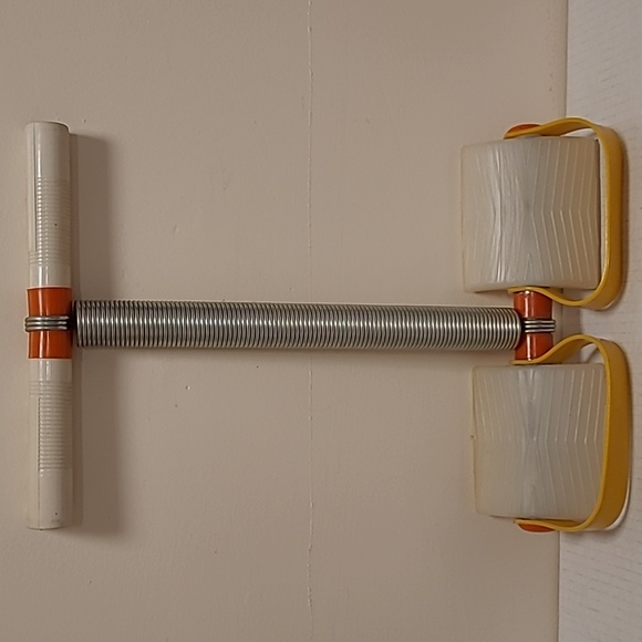 Vintage Exerciser in Original Box - Picture 10 of 16